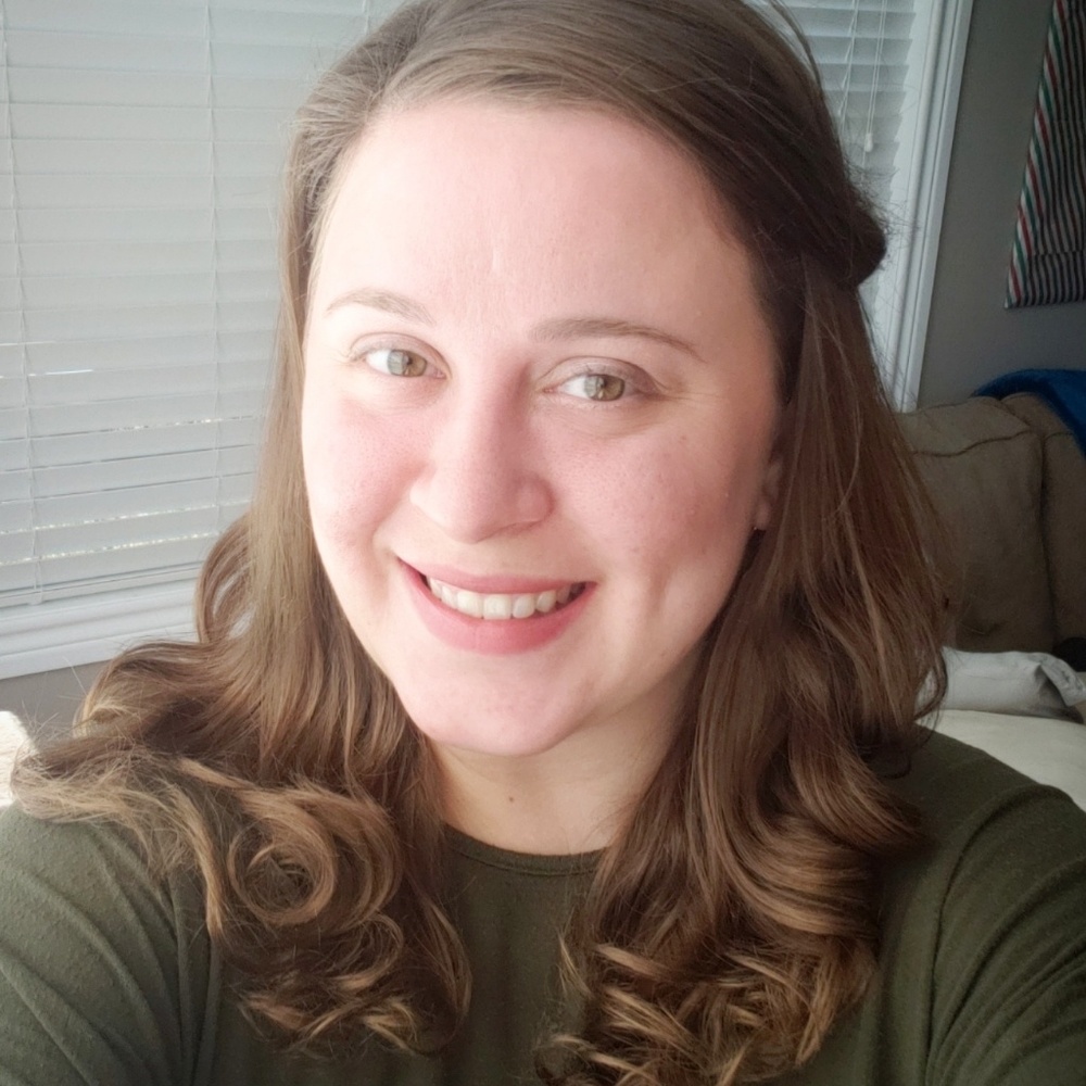Meet your Posher, Jennifer